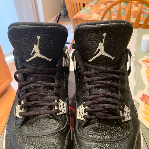 Jordan 4 Oreo - Picture 2 of 6